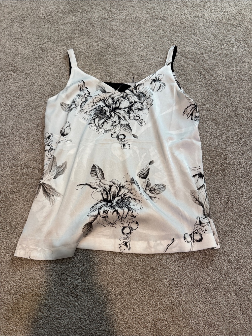 White House Black Market White Black Floral V-Neck Camisole